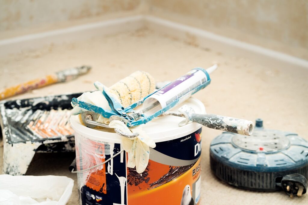 paint, interior paint, paint bucket-4191397.jpg